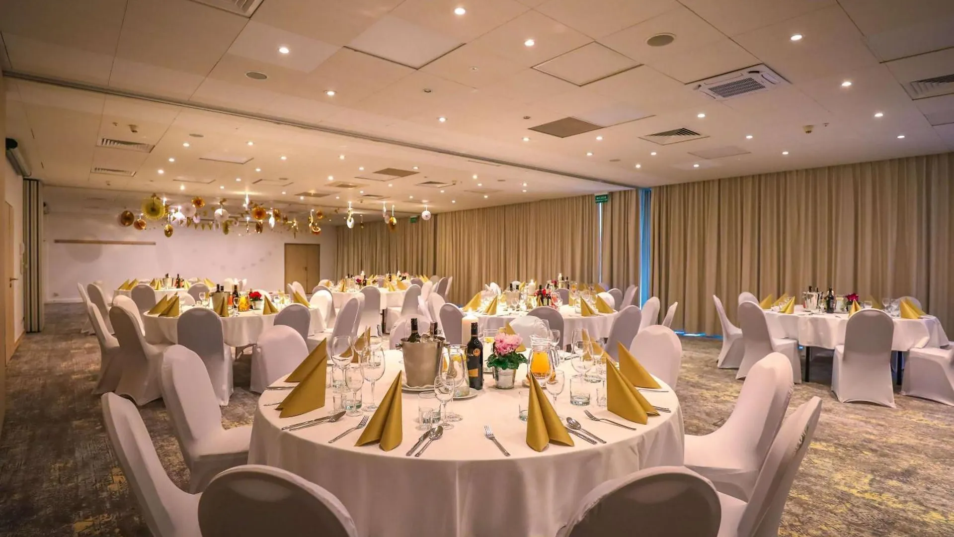 *** Отель Novotel Poznan Malta Польша
