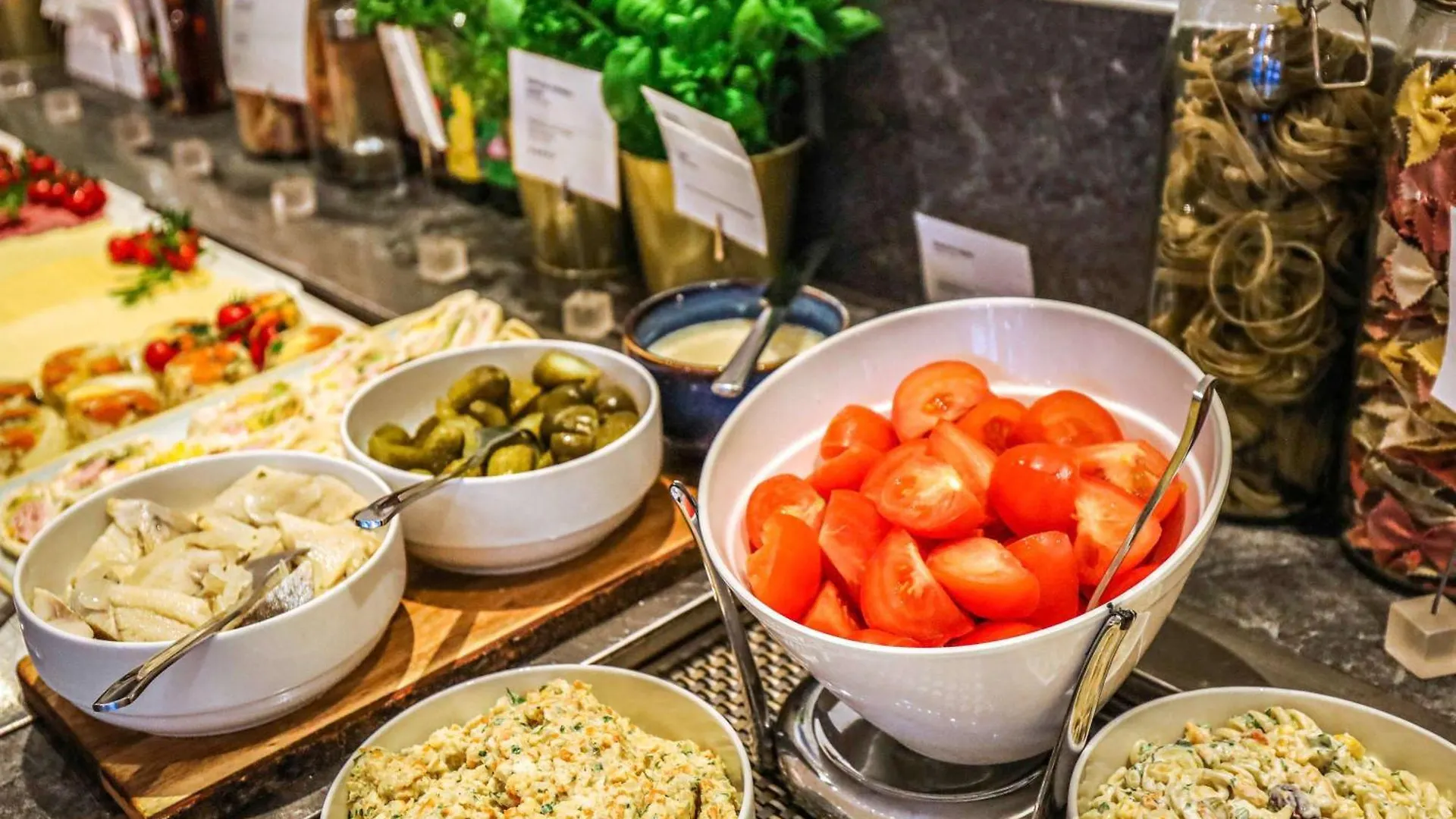 Novotel Poznan Malta Отель